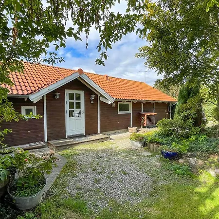 Stunning In Idestrup With Wifi * Bøtø By